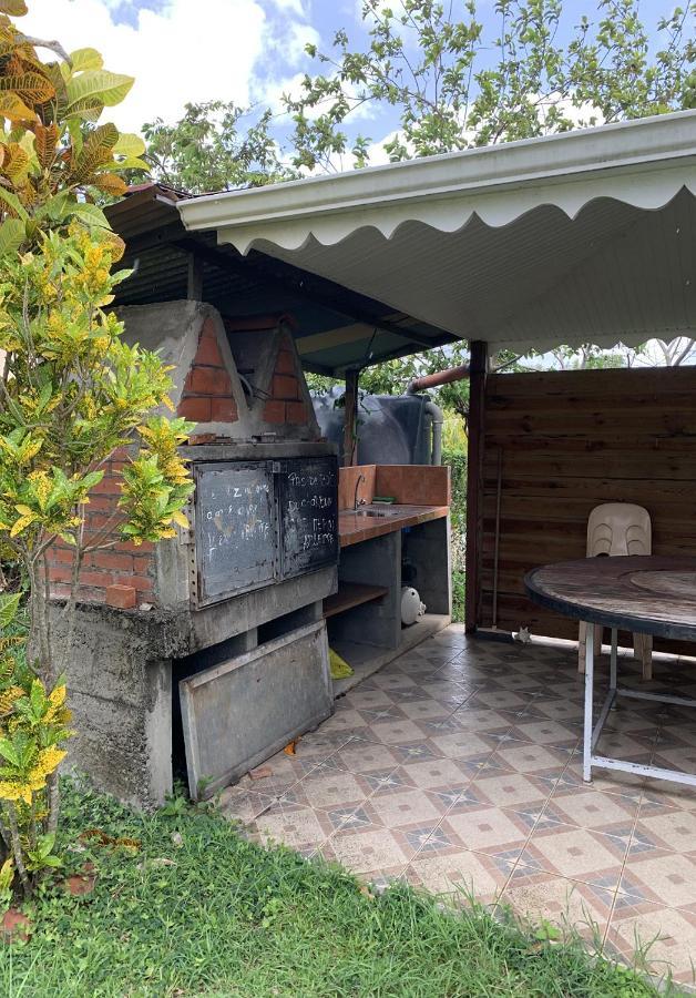 Hebergement Mouchas F4 - Dans Villa Les Polycias Sainte-Luce Zewnętrze zdjęcie